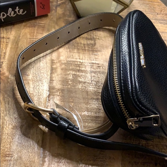 Steve Madden belt bag gold accents - Picture 3 of 11